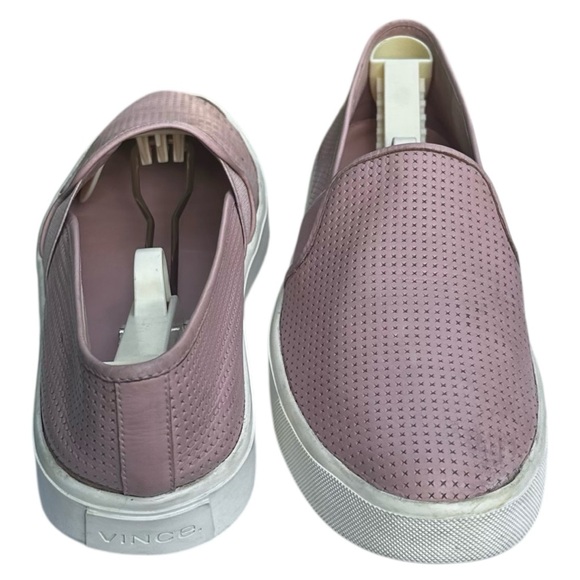Vince Perforated Leather Slip On Sneakers Shoes Blair 5 Rose Pink US 8 Comfy - Picture 1 of 16